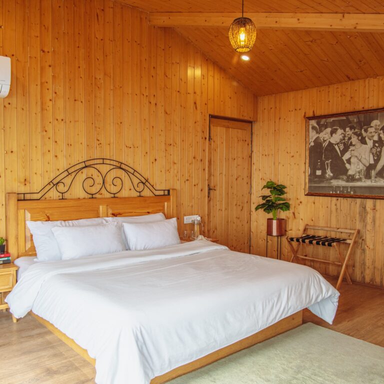 Best Homestay in Mussoorie Mall Road